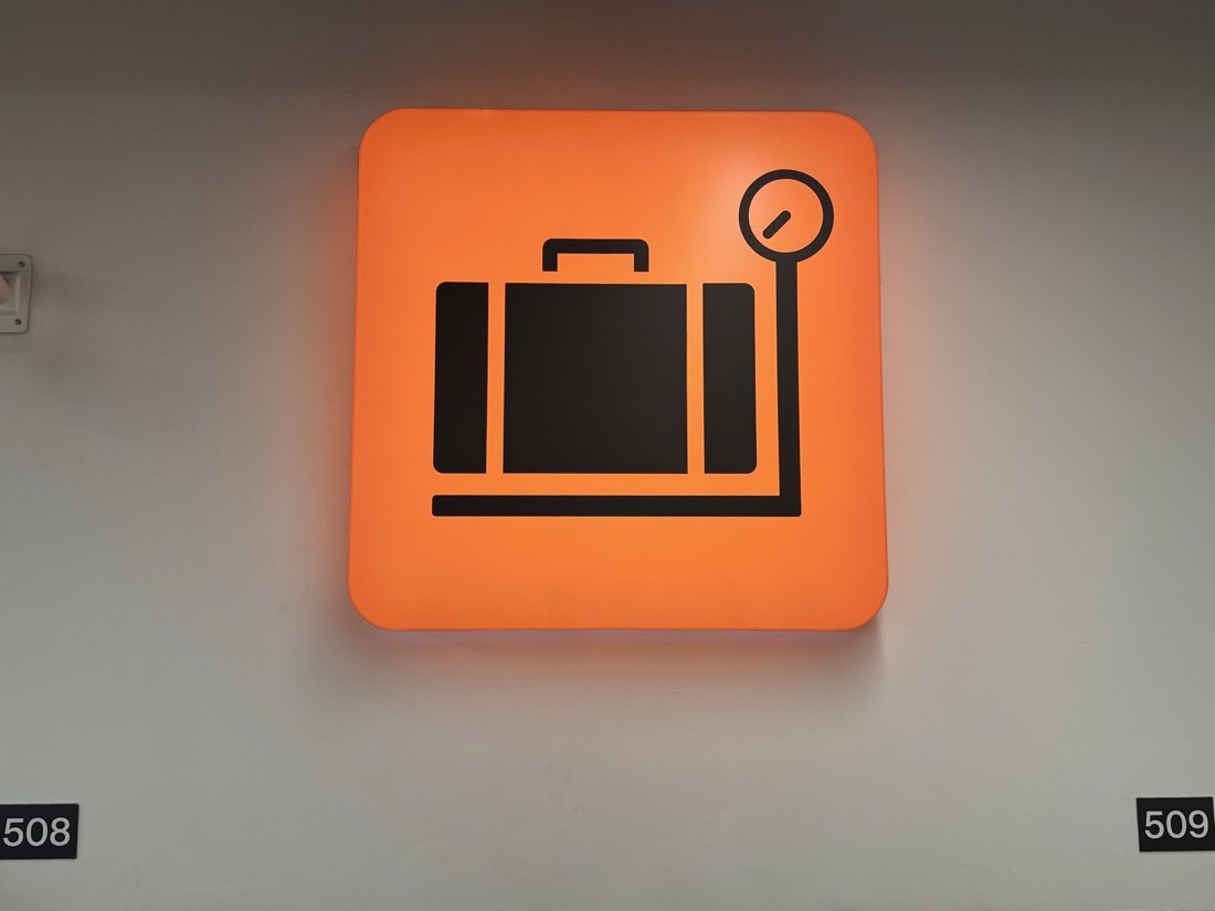 Full-acrylic illuminated lightbox